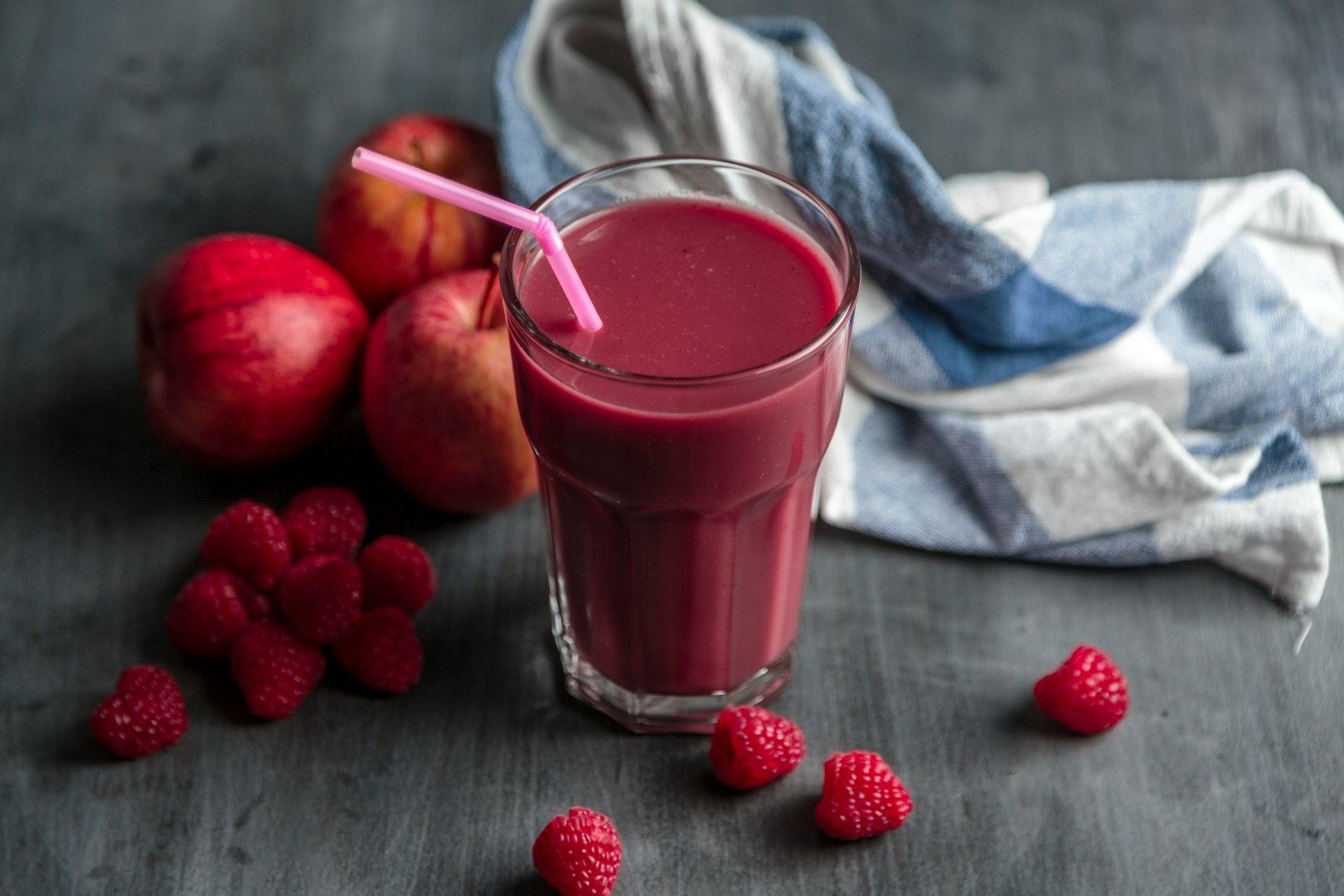 Avantages et inconvénients des jus de fruits en matière de nutrition