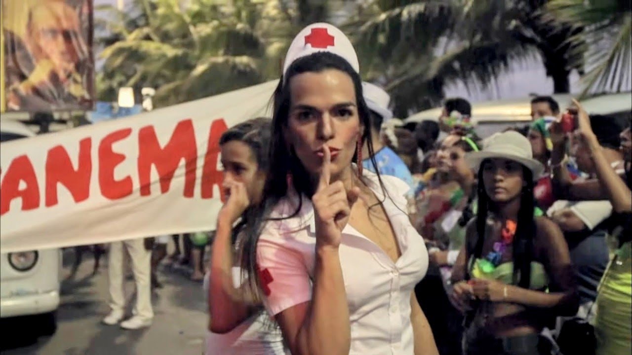 Rio, entre fêtes et violence
