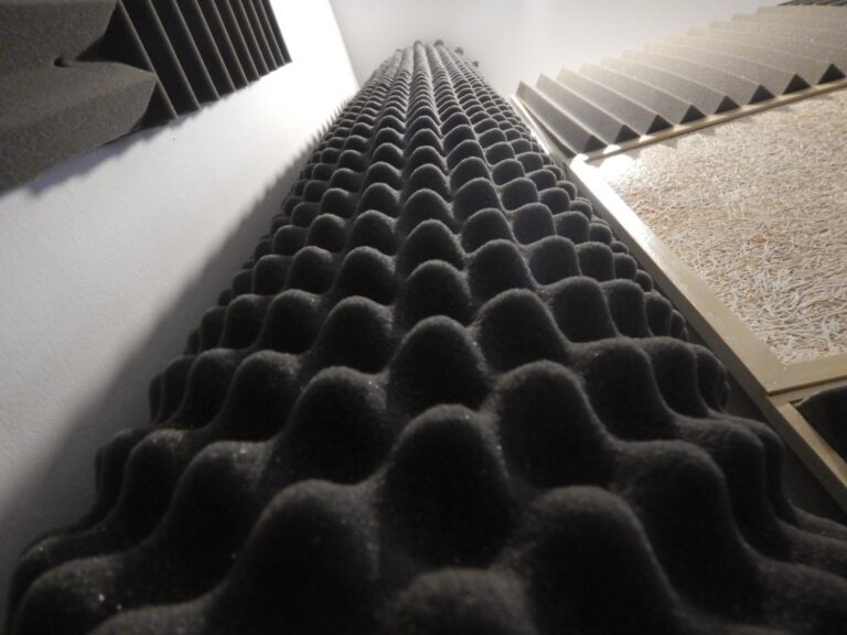 Article | 6 erreurs à éviter lors de l’installation de solutions acoustiques dans vos locaux