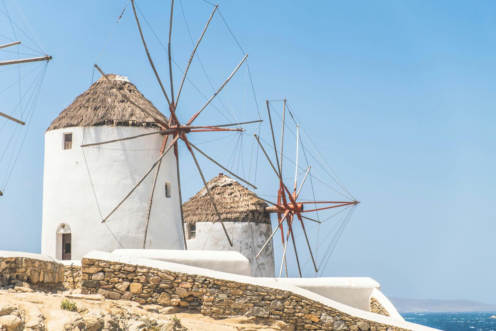 Avant de partir, il est utile de connaître quelques astuces pour profiter pleinement de son voyage à Mykonos.
