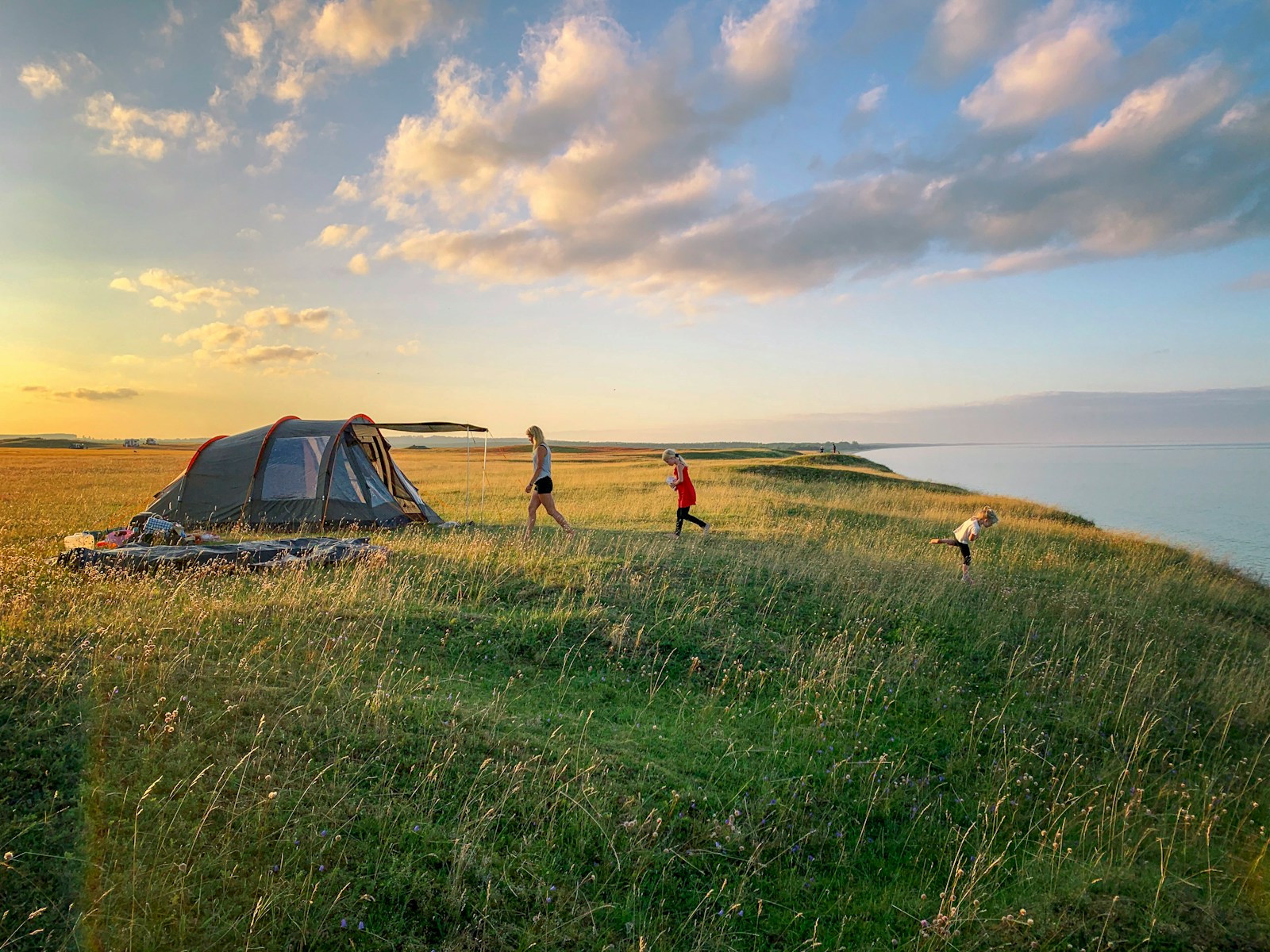 3 lieux magnifiques pour vivre l'expérience du camping sauvage en Europe