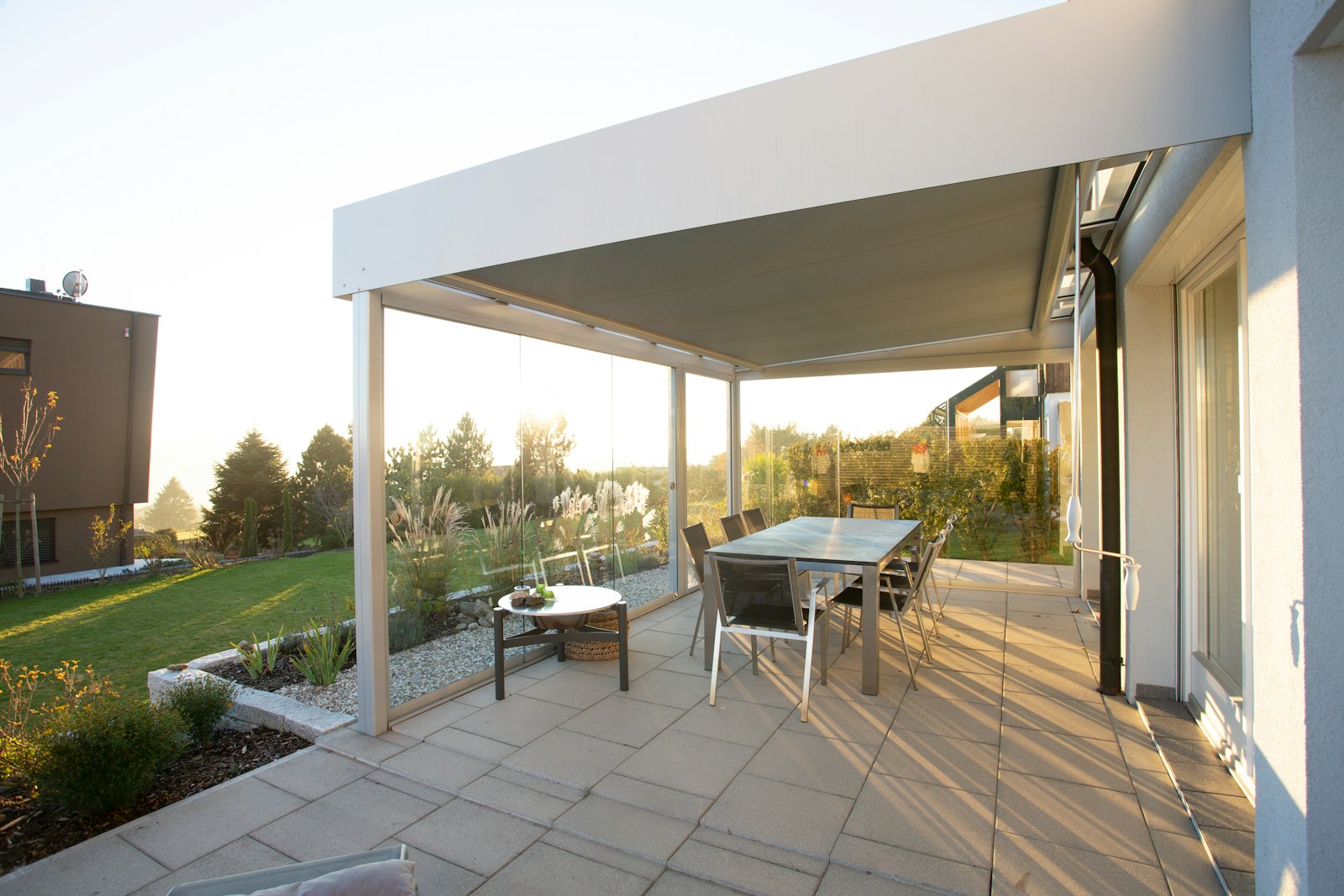 Loggia, terrasse et balcon : comprendre les distinctions pour faire le bon choix