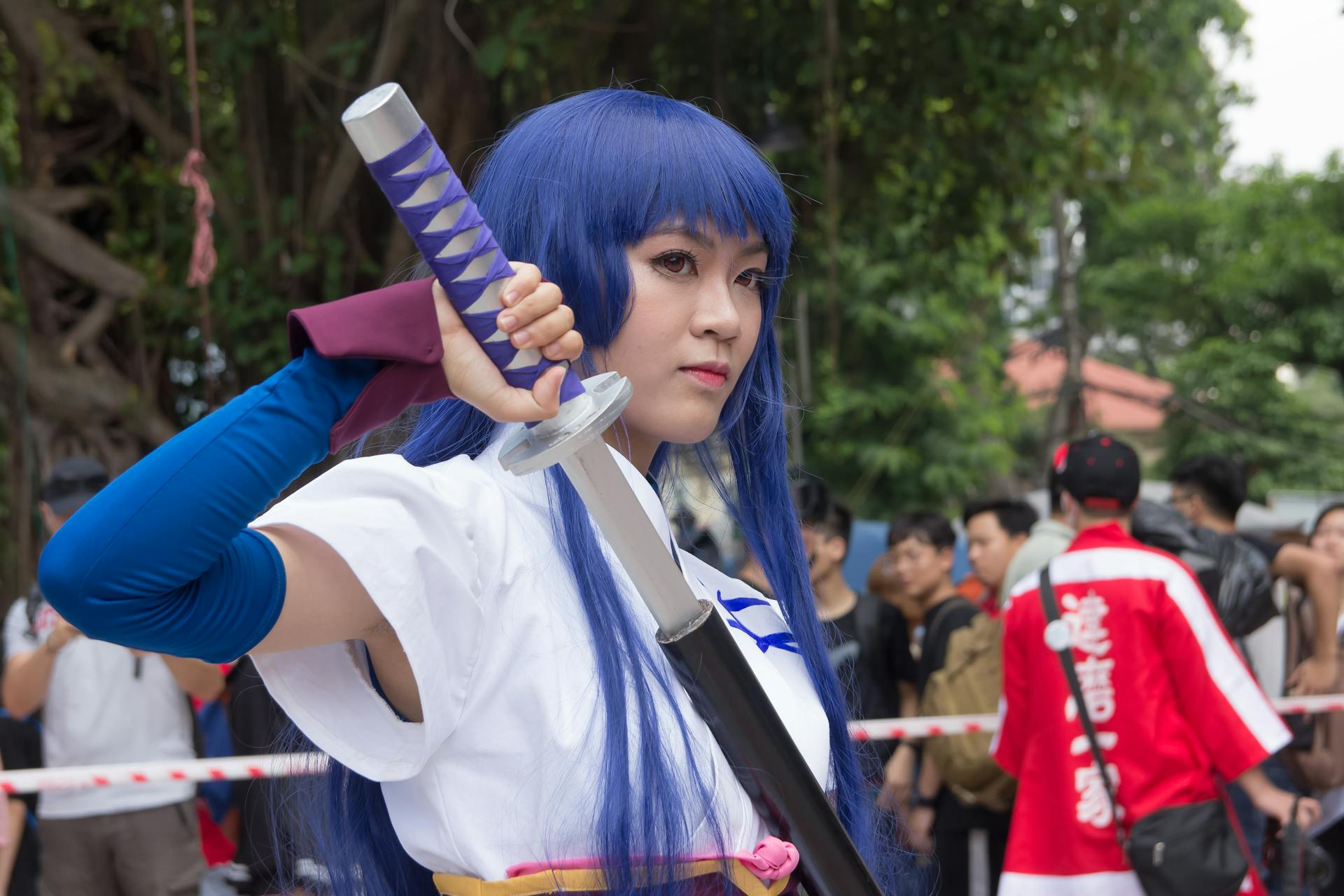 Pourquoi les répliques d'armes fascinent les passionnés d’anime ?