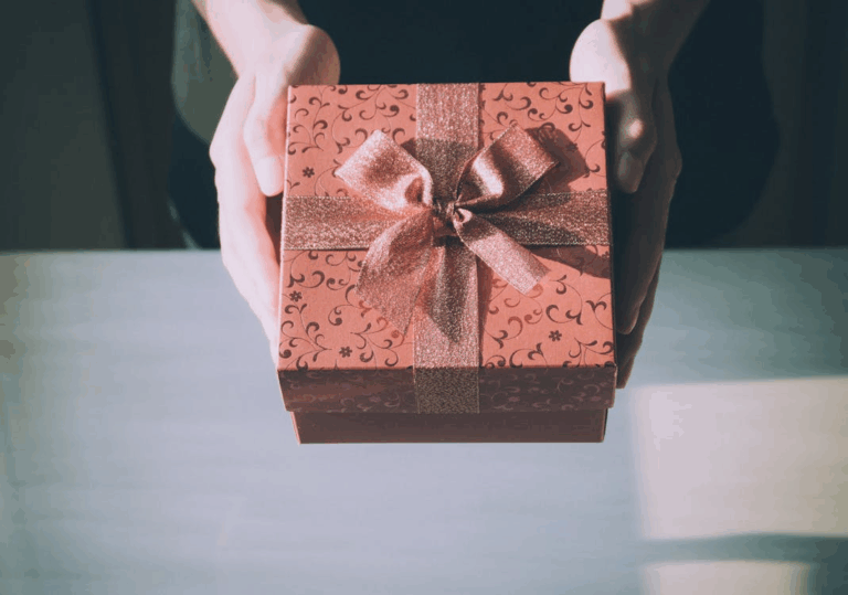 Article | Cadeaux insolites : 6 idées originales pour surprendre et émerveiller
