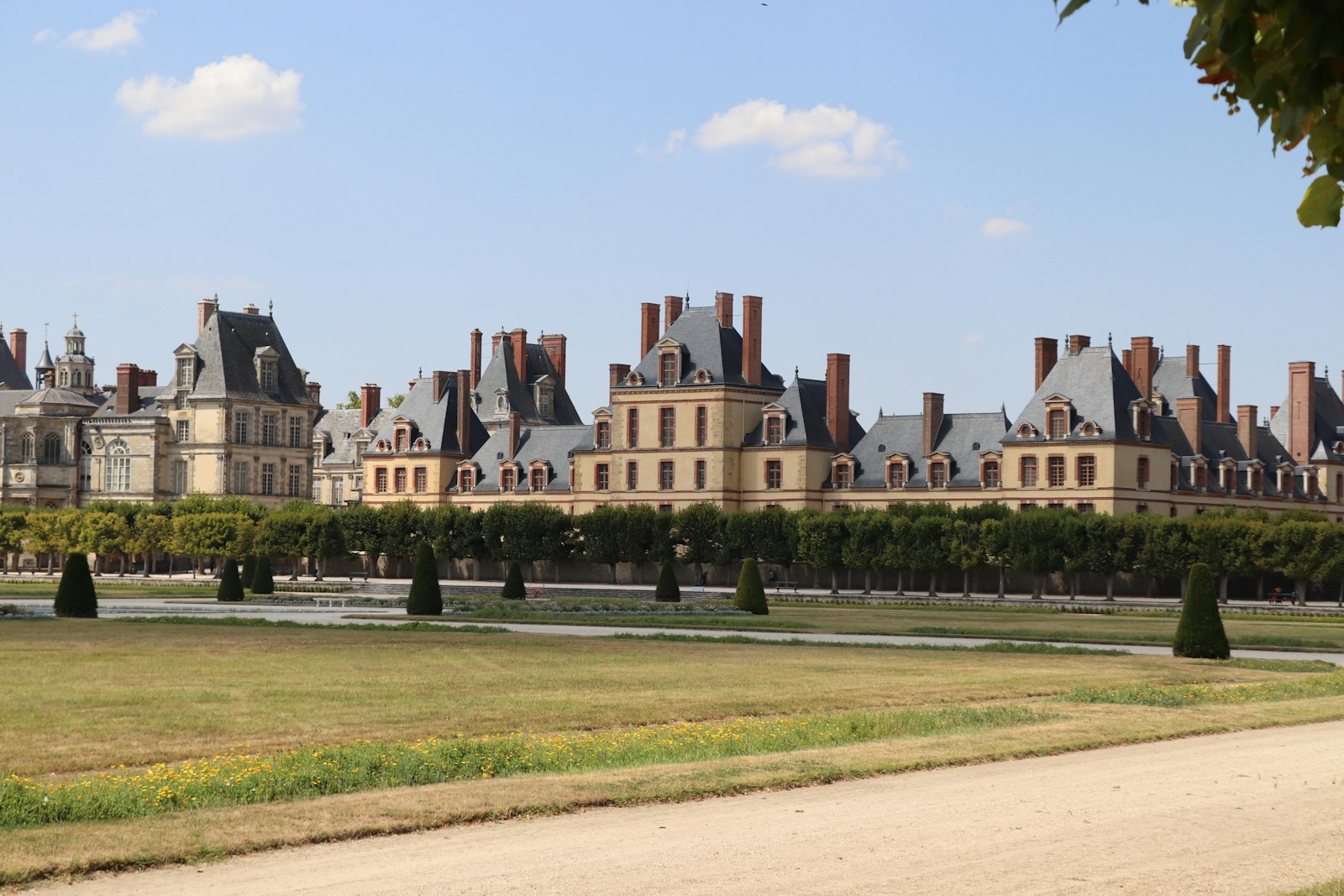 Le château de Fontainebleau : un écrin d’histoire et de splendeur
