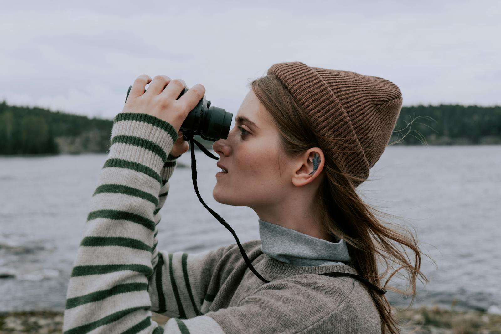 La véritable essence de la performance optique réside dans la qualité des lentilles et des prismes internes.