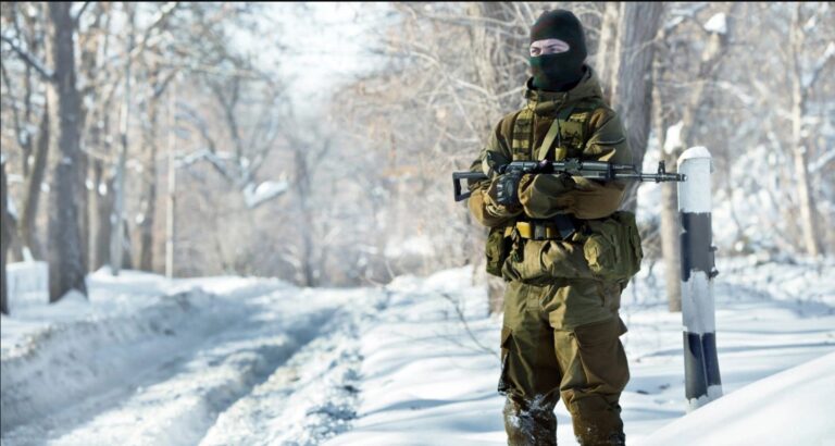 Article | Comment la mode d’inspiration militaire influence les tendances streetwear ?