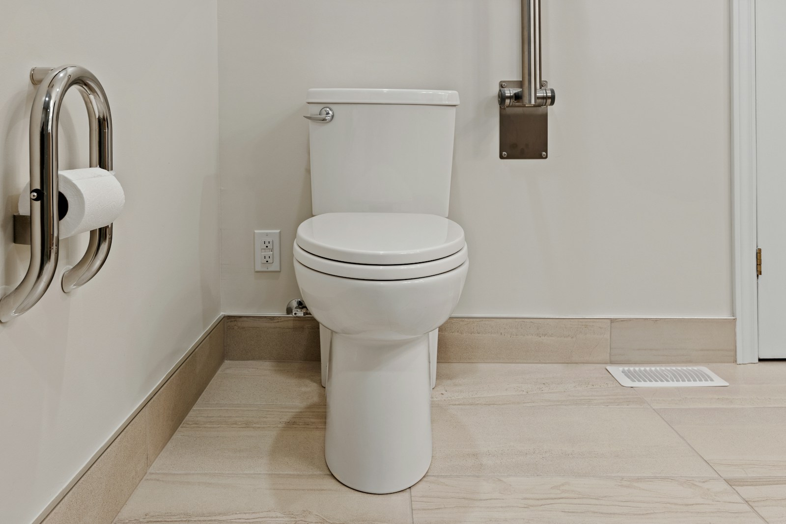 Quels produits choisir pour remplacer l'eau de Javel dans le nettoyage des toilettes ?