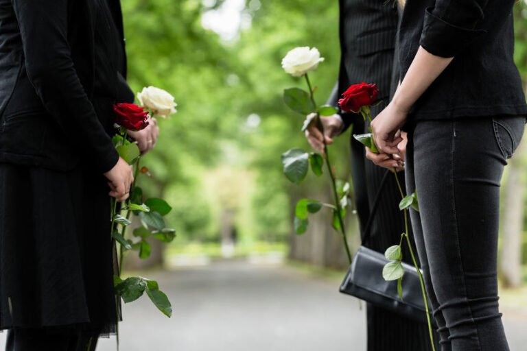 Article | Livraison de fleurs de deuil : comment exprimer soutien et respect avec justesse