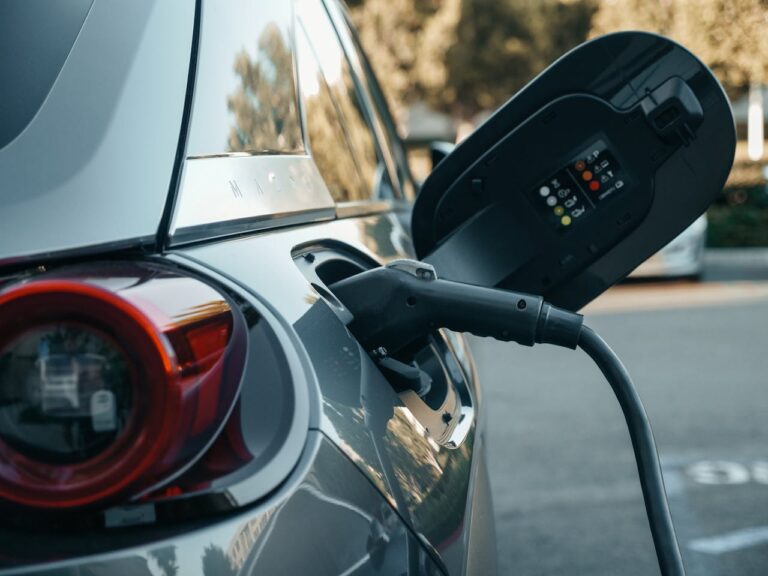 Article | Quelle puissance électrique pour recharger une voiture ?