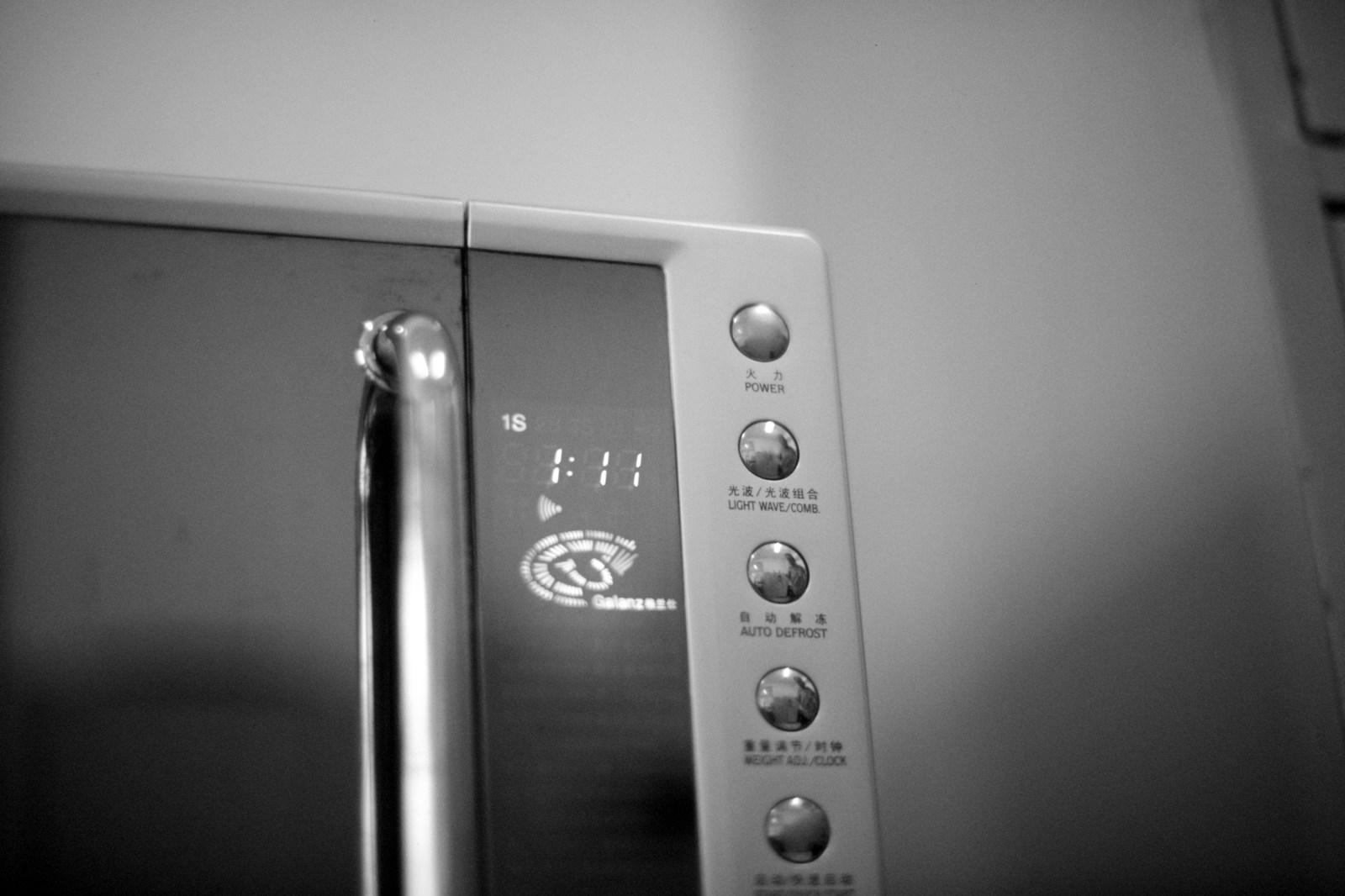 Cuisson des aliments congelés au micro-ondes : quels dangers ?