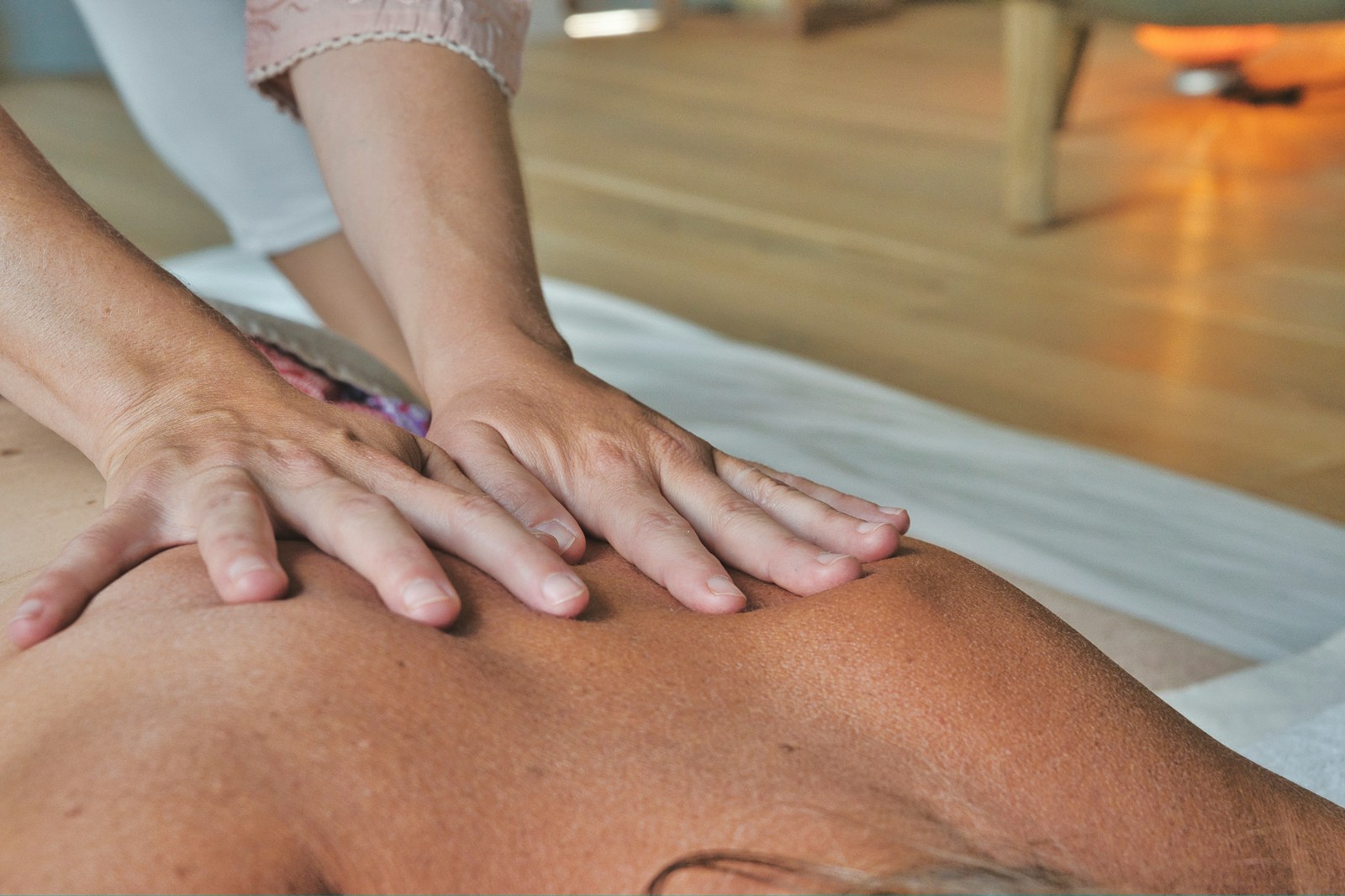 De quelle manière le massage dynamise-t-il le système lymphatique ?