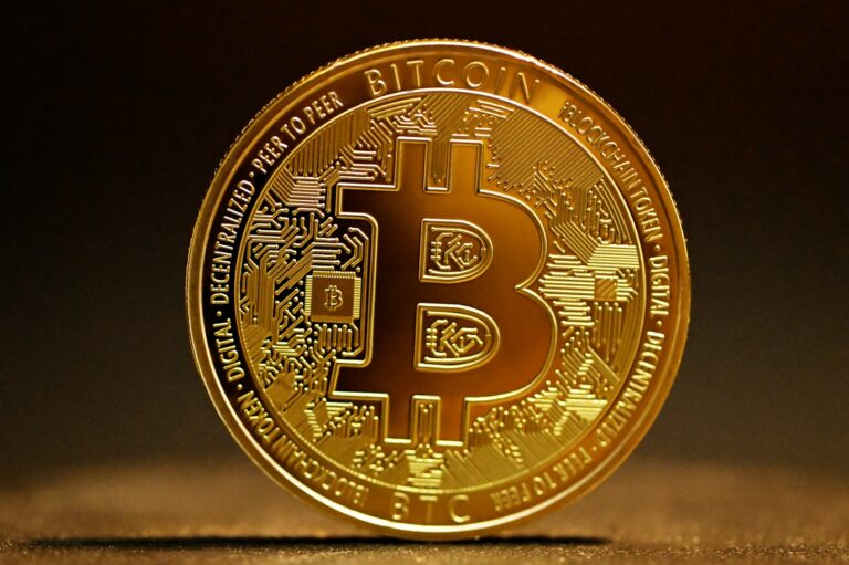 Article | Meilleures plateformes d’échange pour acheter du Bitcoin avec une carte bancaire en 2025