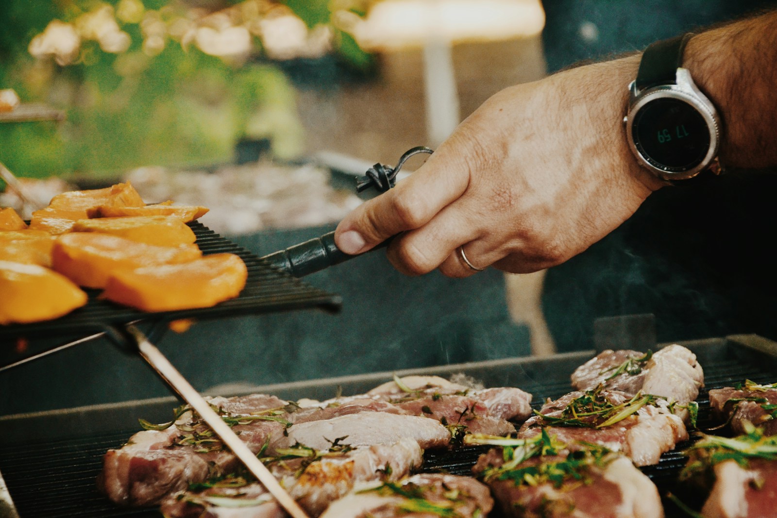 Quelles différences entre barbecue, brasero et plancha ?