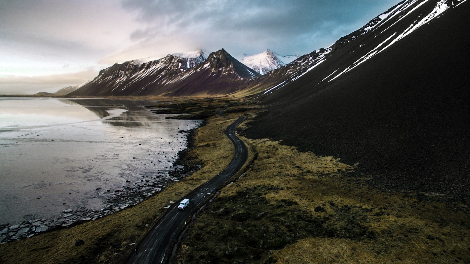 Road trip en Islande : itinéraire complet pour explorer les plus beaux paysages
