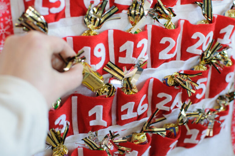 Article | Les calendriers de l’Avent pour adultes : le plaisir de patienter autrement