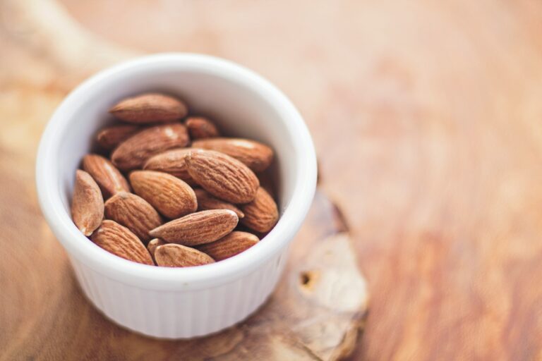 Article | Différences entre amandes douces et amères : comment les distinguer ?