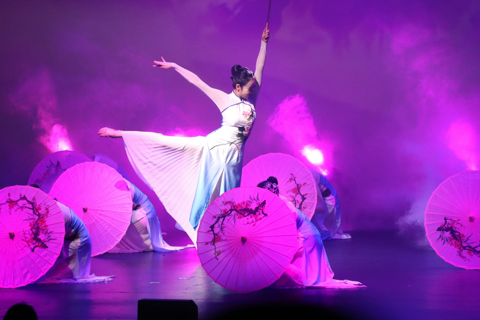 La tournée mondiale de Shen Yun confrontée à des boycotts croissants après des révélations sur des abus et de l’exploitation