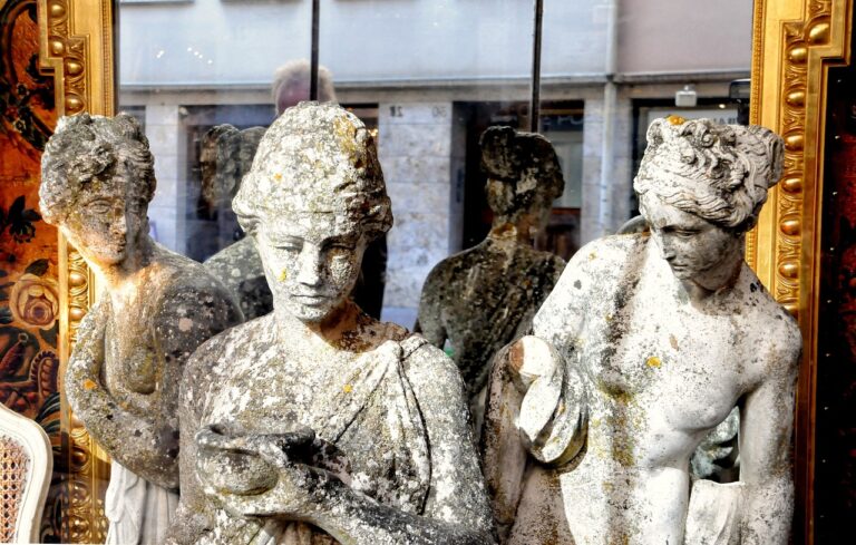 Article | Dans les coulisses de l’expertise : comment les spécialistes analysent les objets anciens