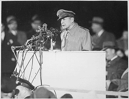 MacArthur, l&rsquo;américain qui a dirigé le Japon