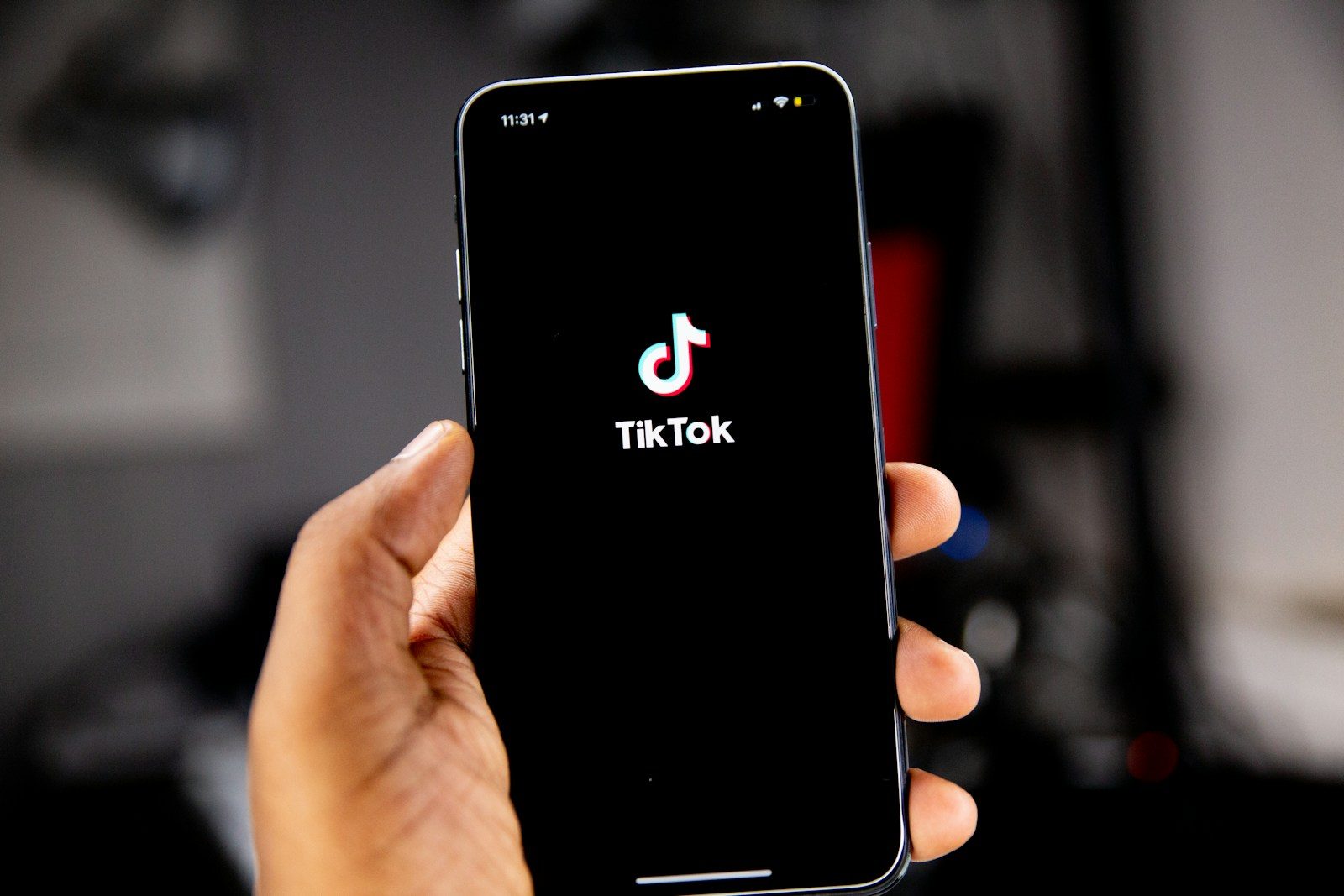 T&eacute;l&eacute;charger vid&eacute;o TikTok pour archiver vos comparatifs d&rsquo;&eacute;crans e-ink