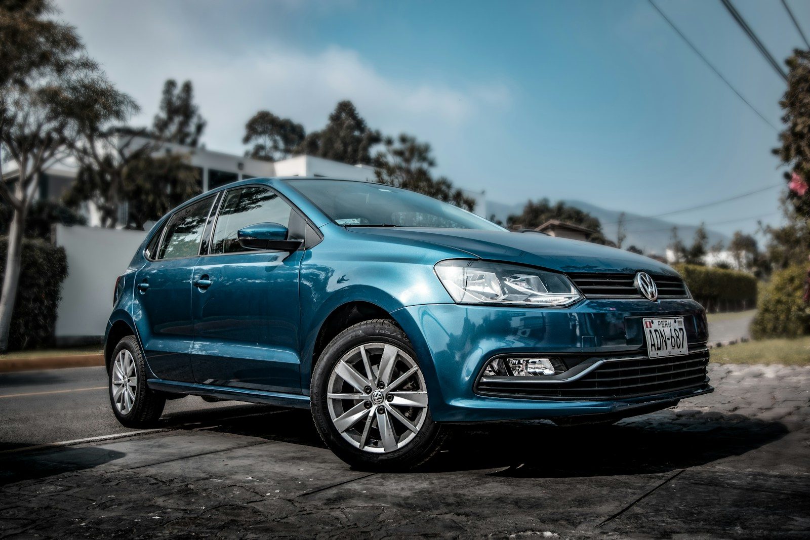 Pi&egrave;ces auto neuves vs d&rsquo;occasion : lesquelles choisir en toute s&eacute;curit&eacute; ?